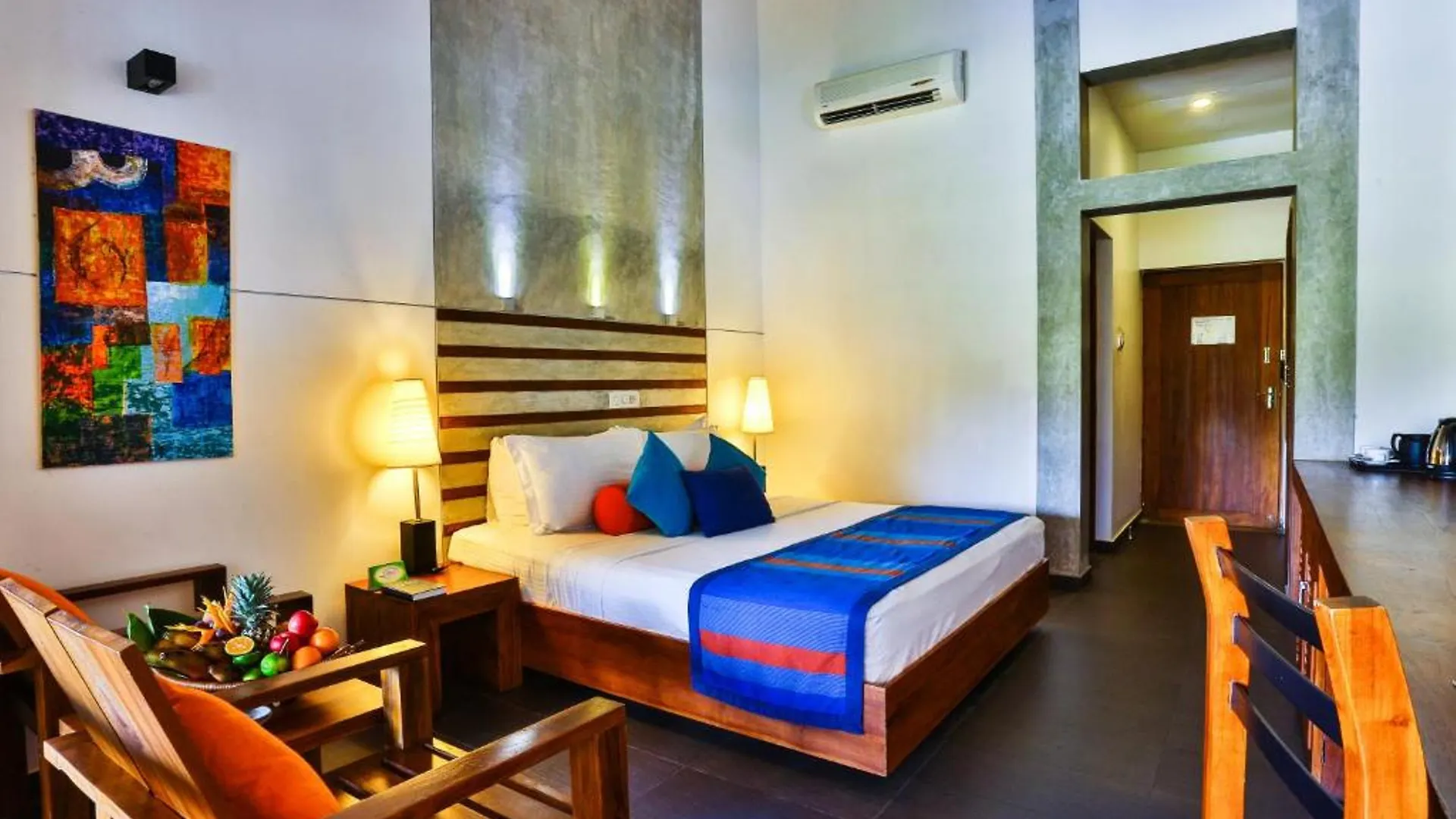Amagi Aria Airport Transit Hotel Негомбо