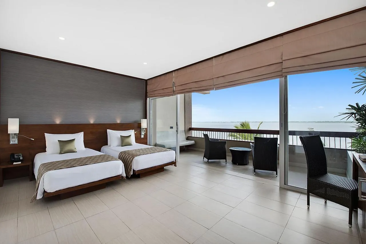 Amagi Aria Airport Transit Hotel Negombo