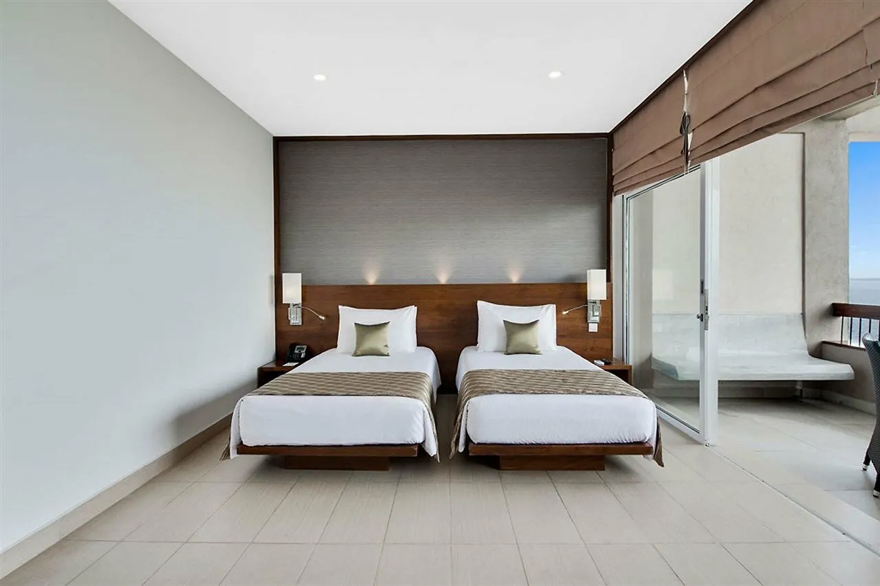 Amagi Aria Airport Transit Hotel Негомбо