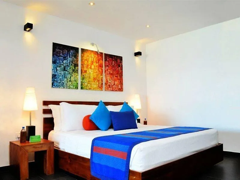 Amagi Aria Airport Transit Hotel Negombo